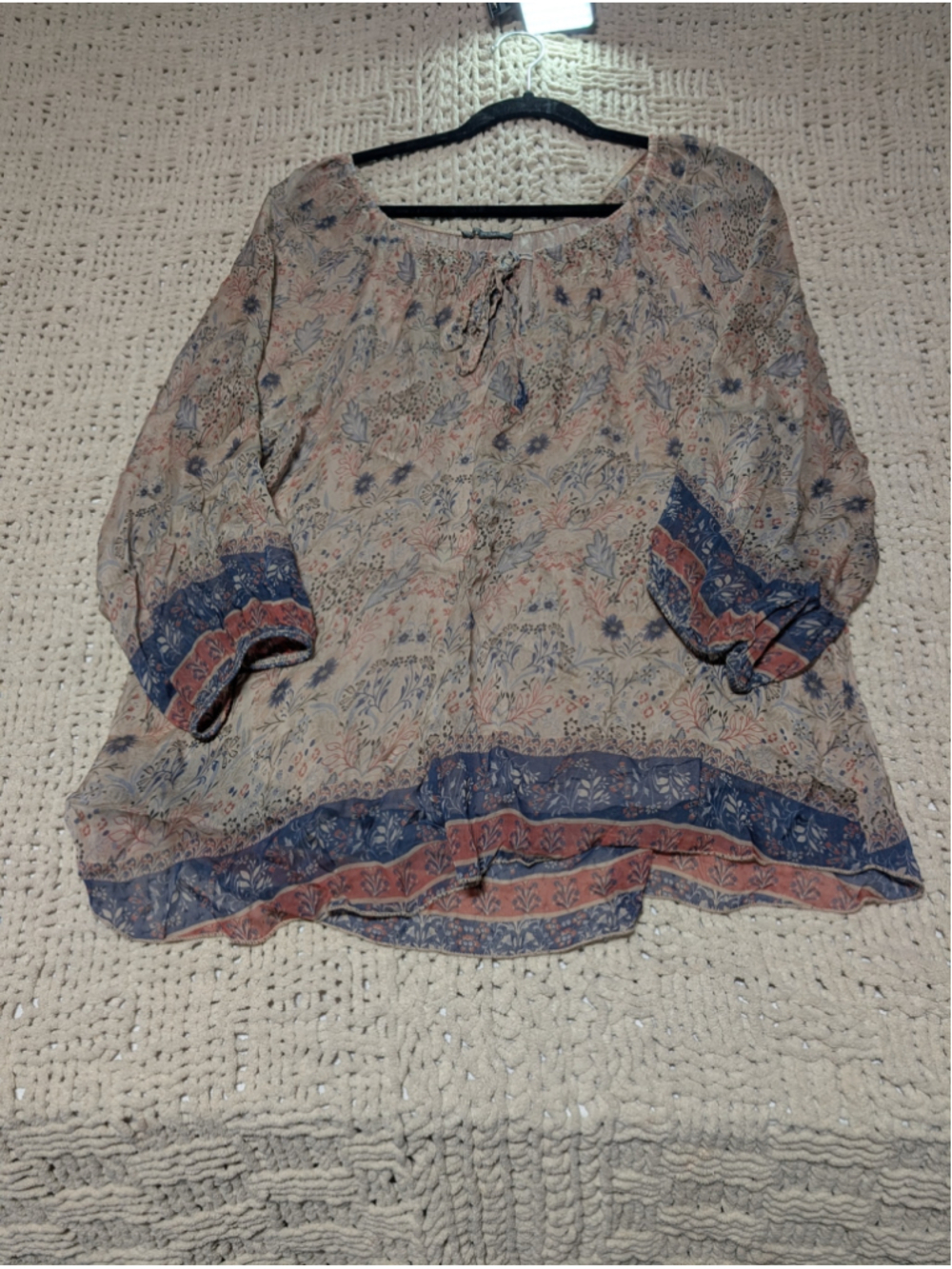 Women's Unbranded Floral Blouse Beige Blue Size M Made in Italy